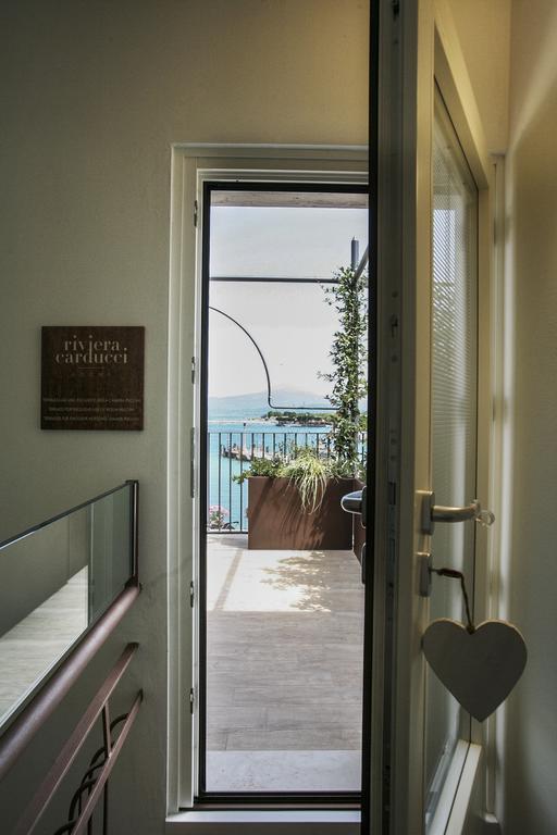Riviera Carducci Rooms Peschiera del Garda Esterno foto